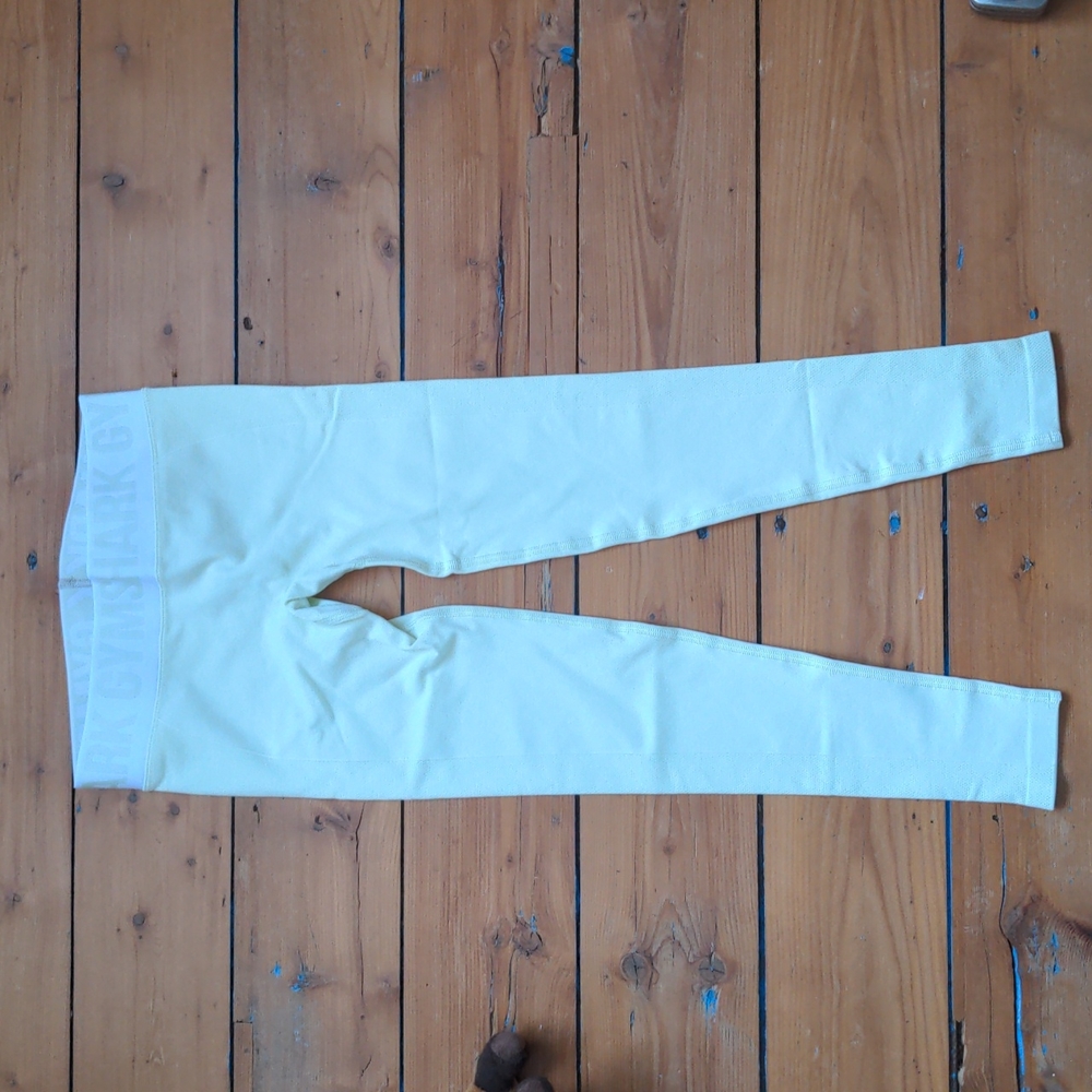 148-**BRAND NEW**Gymshark Flex Low Rise Leggings - Light Green Marl